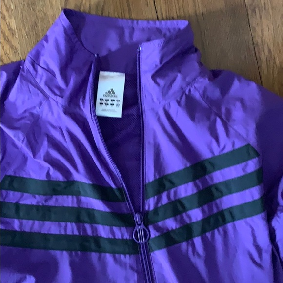 🌬 NWOT Adidas throw back style wind breaker ❤️ - Picture 4 of 8